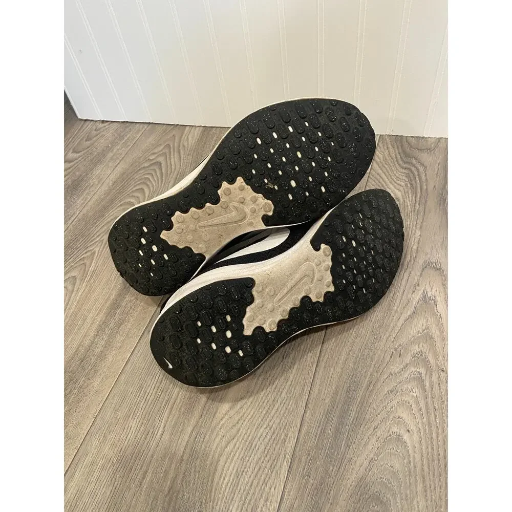 Nike Revolution 7 Men's Black/White Running Shoes Size 11